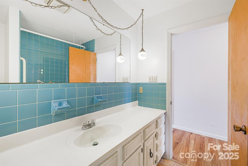 7 Brookshire Road - Photo 18