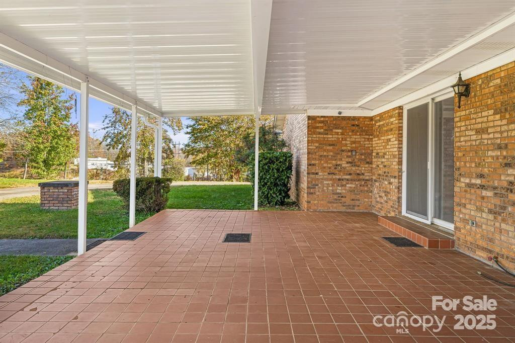 7 Brookshire Road - Photo 5