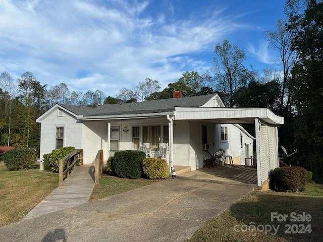 1435 Jacktown Road - Photo 2