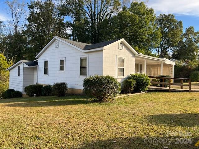 1435 Jacktown Road - Photo 3