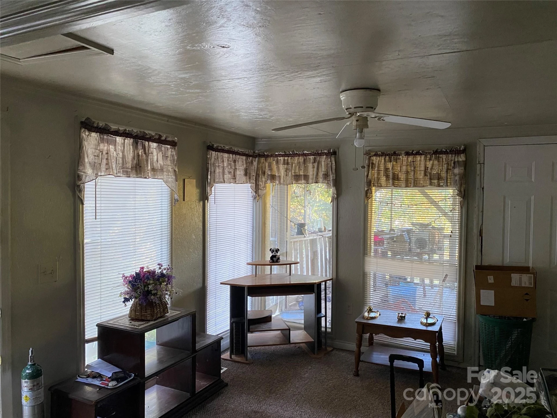 3642 Barus Pond Loop - Photo 3