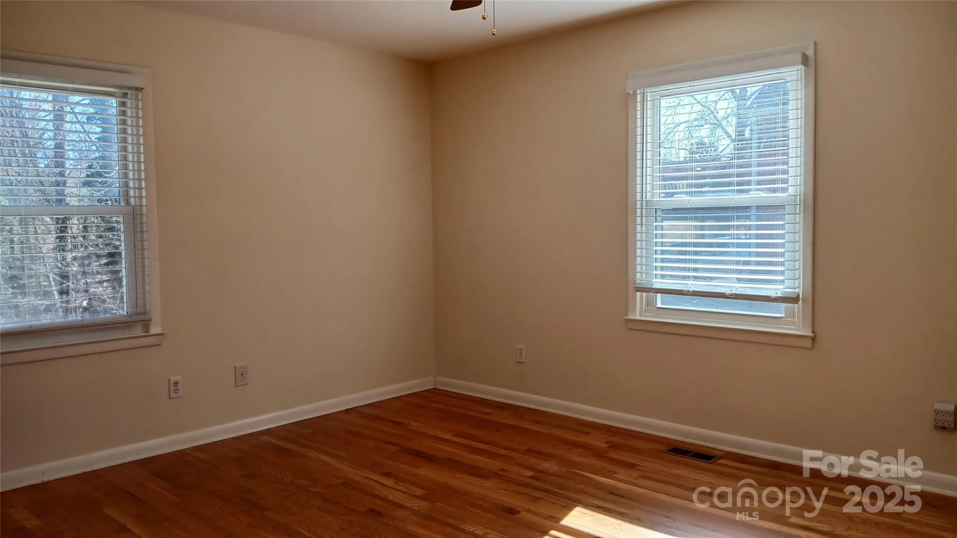 309 Rodoret Street - Photo 12