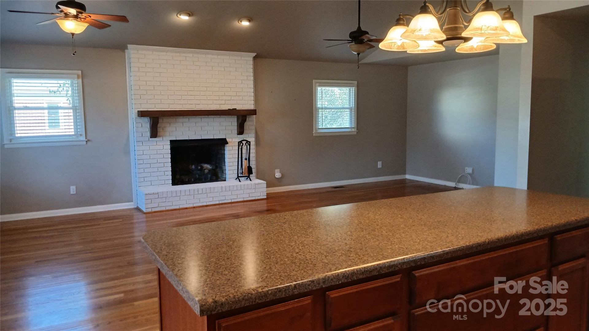 309 Rodoret Street - Photo 8
