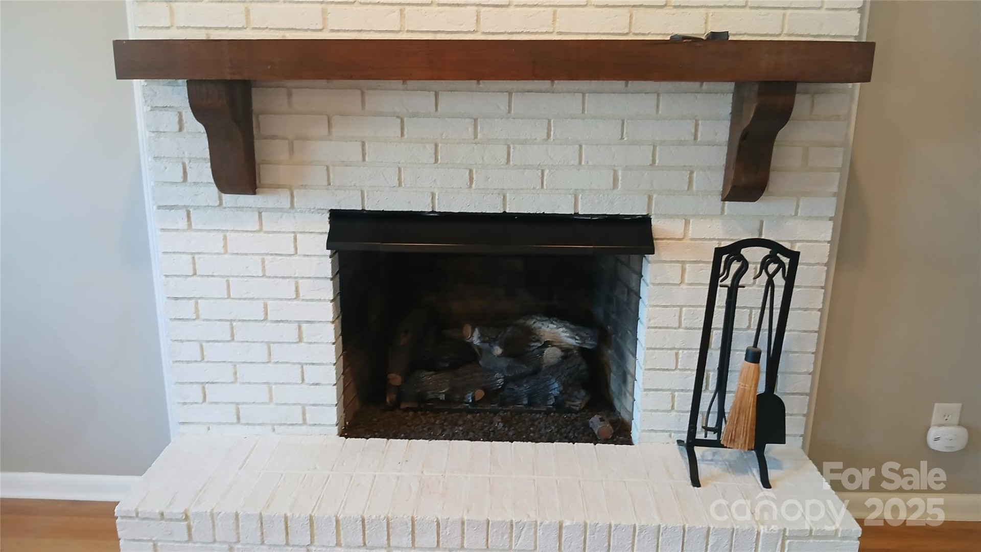 309 Rodoret Street - Photo 9