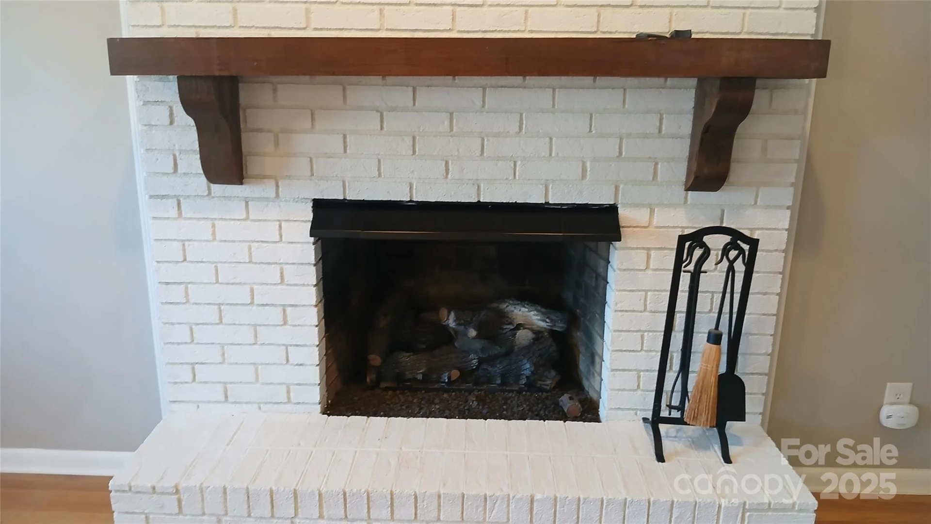 309 Rodoret Street - Photo 9