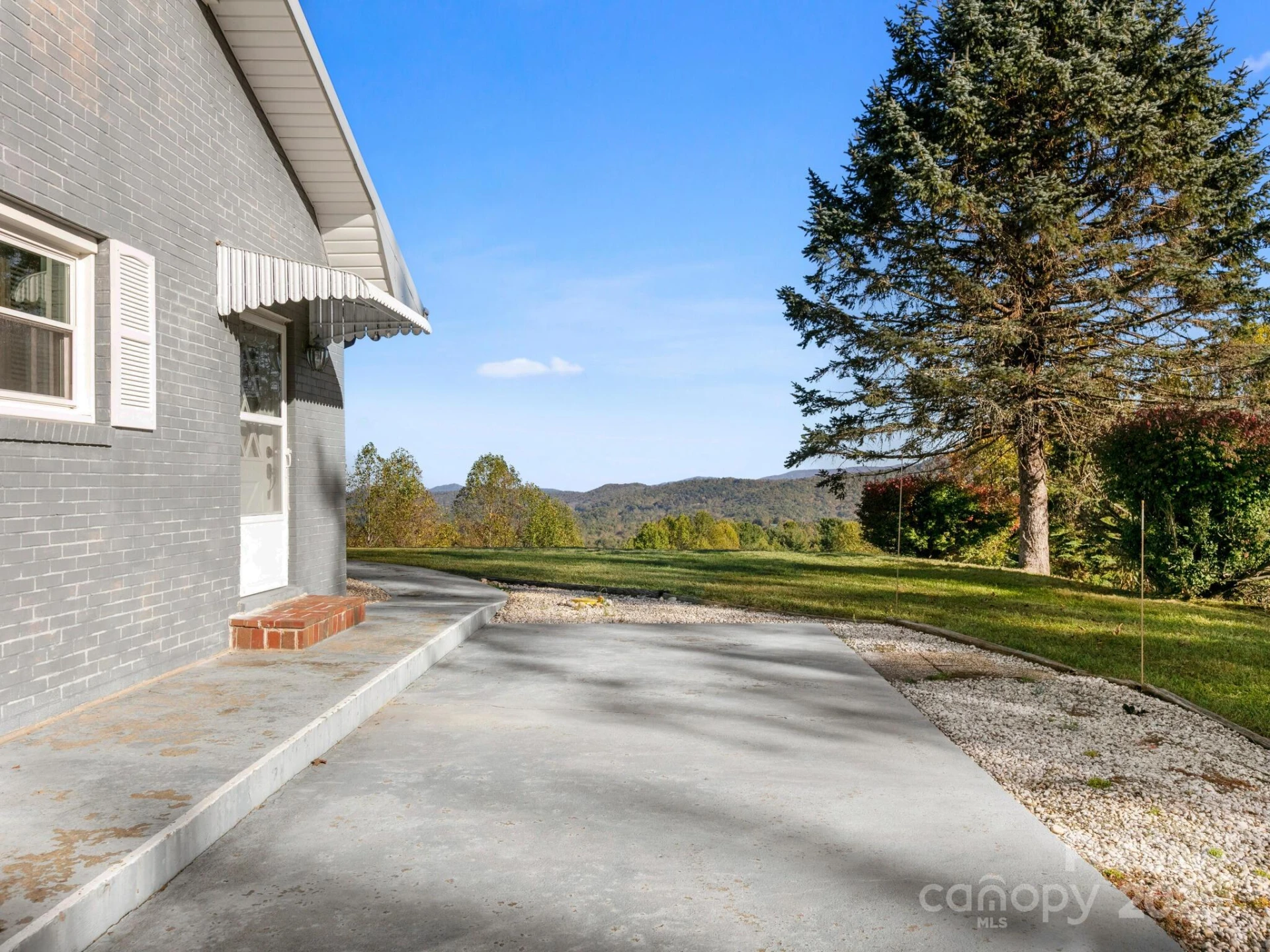 5481 Greenville Highway - Photo 25