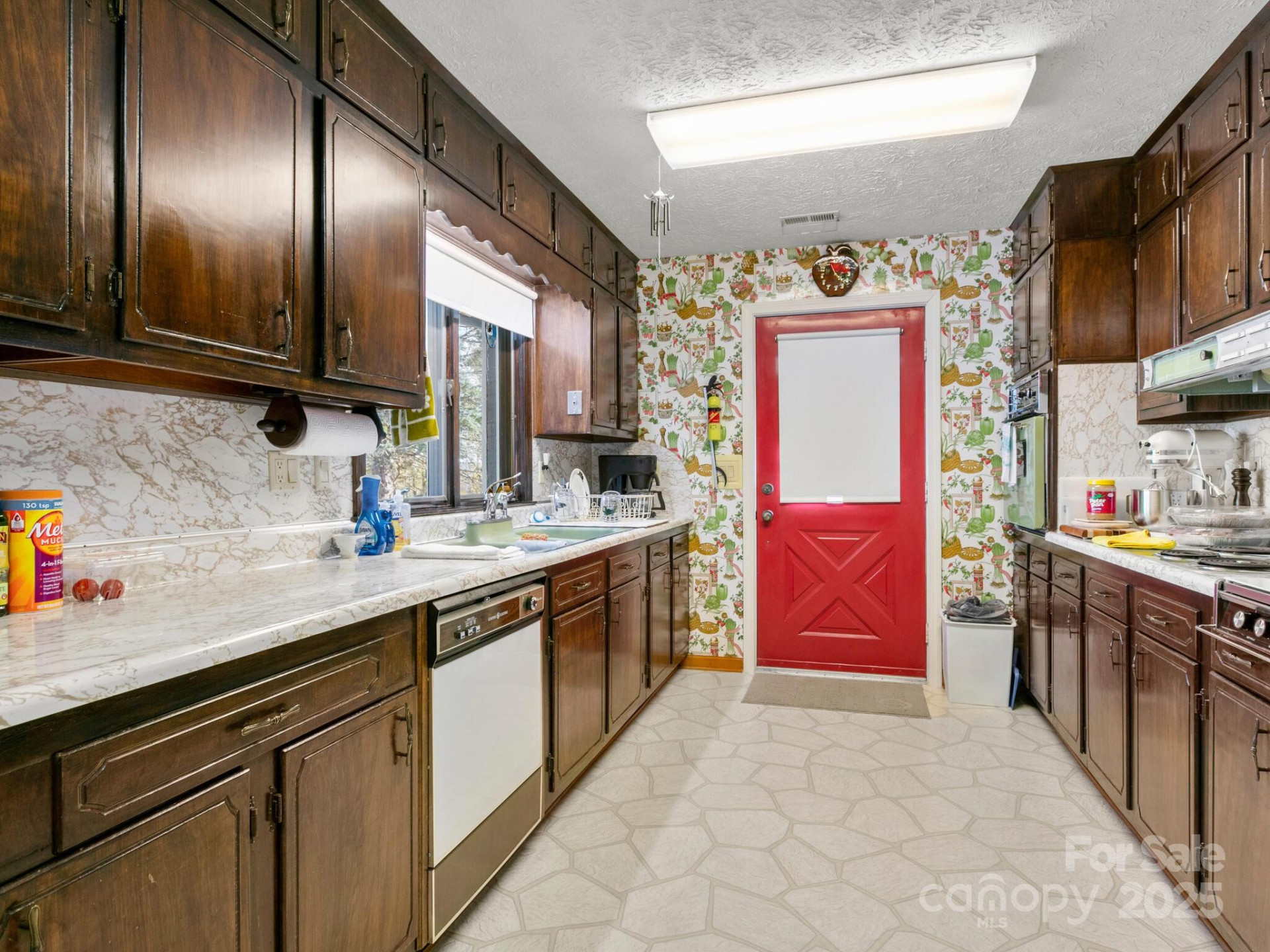 5481 Greenville Highway - Photo 15