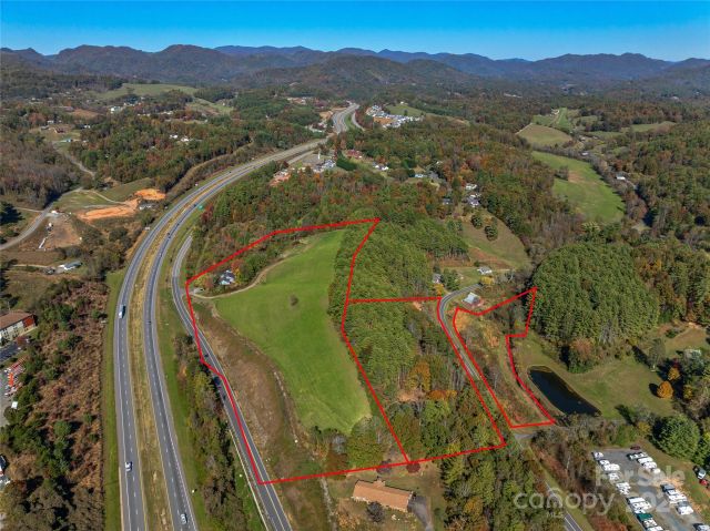 1475 Crossroads Parkway, Mars Hill, NC, 28754