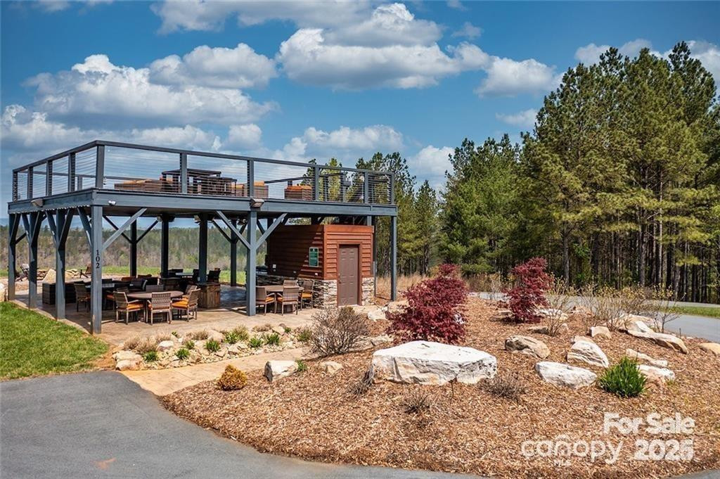 200 Settings Boulevard - Photo 10