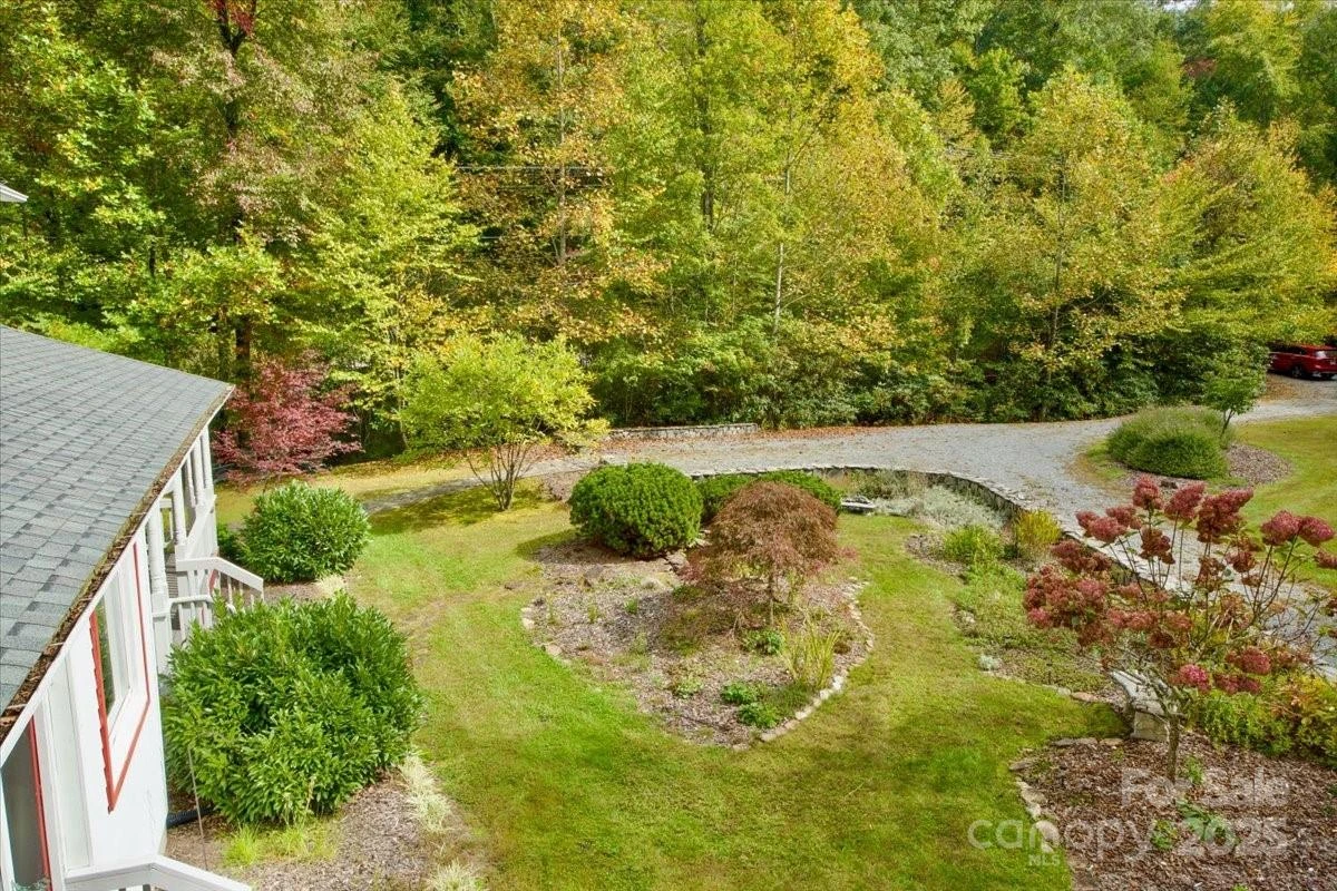 5580 Greenville Highway - Photo 2