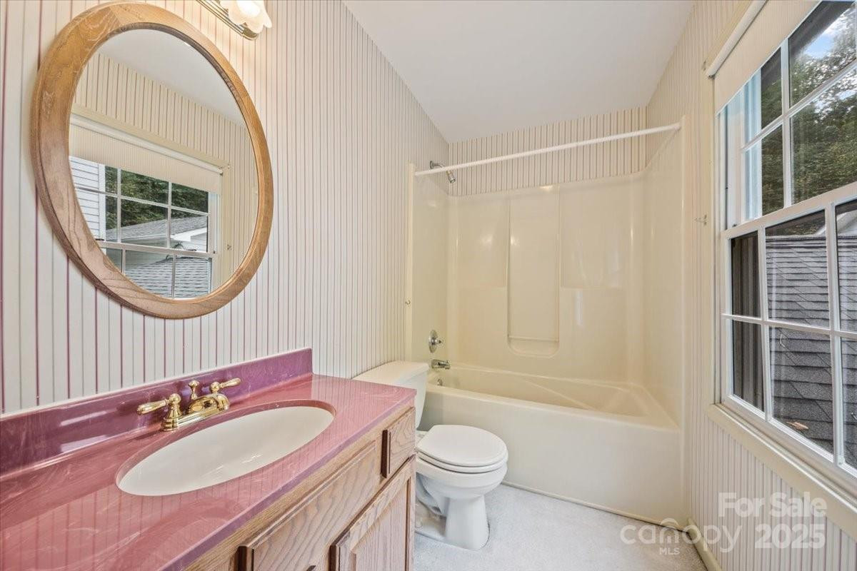 5580 Greenville Highway - Photo 35