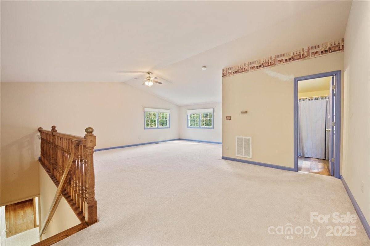 5580 Greenville Highway - Photo 38