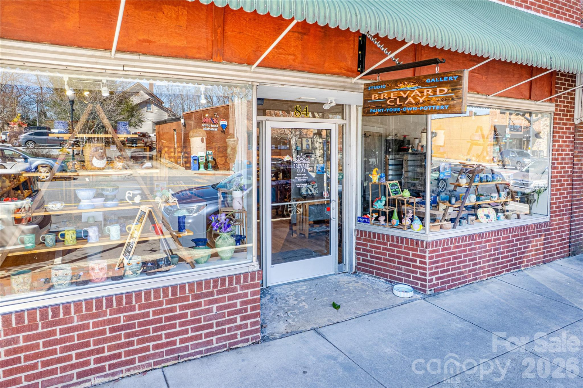 84 Main Street - Photo 2