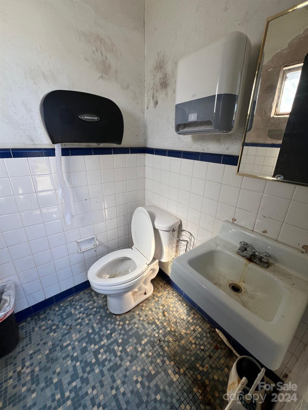 2140 US 70 Highway - Photo 13