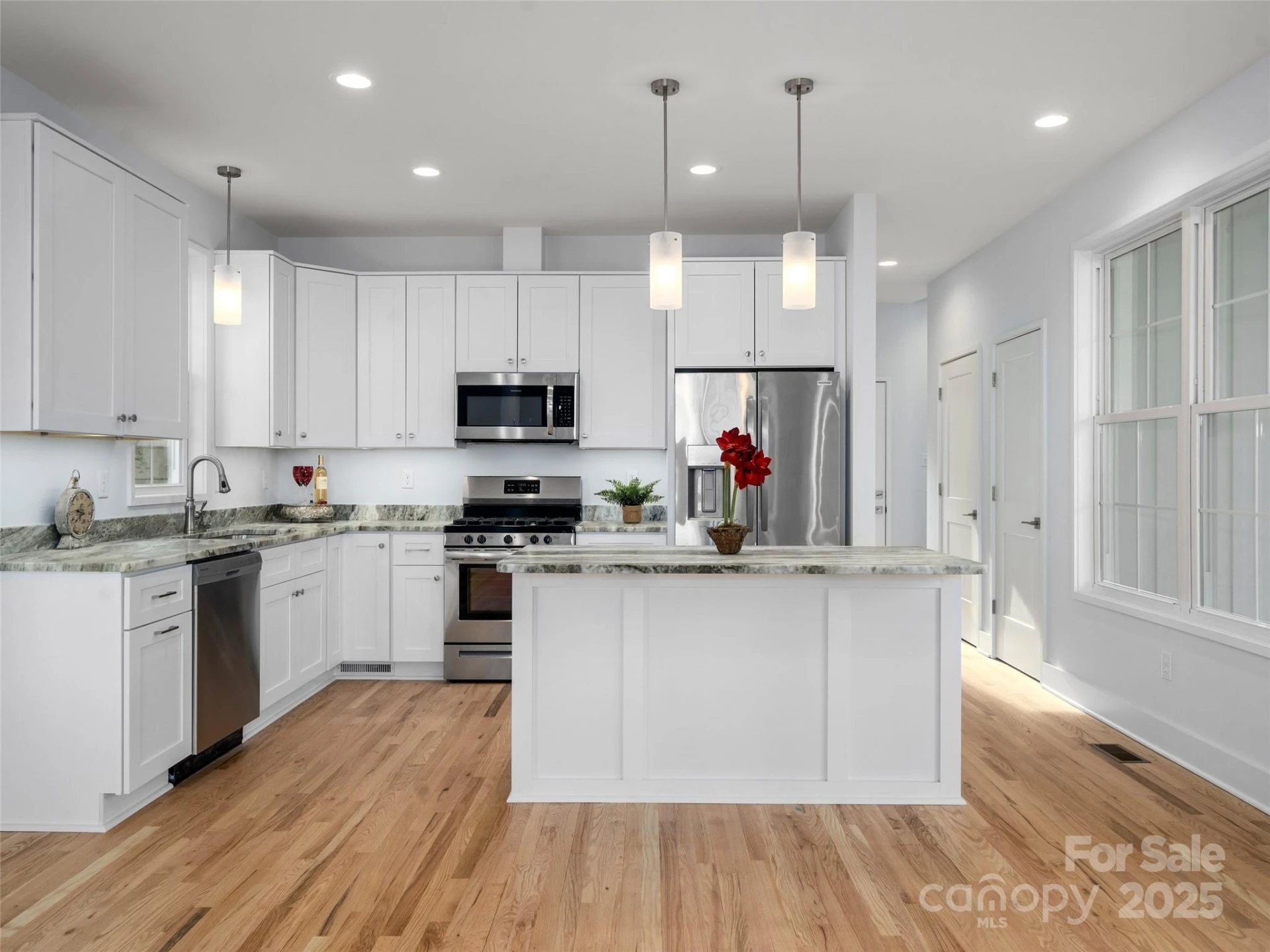 36 Skyvue Court #C - Photo 6