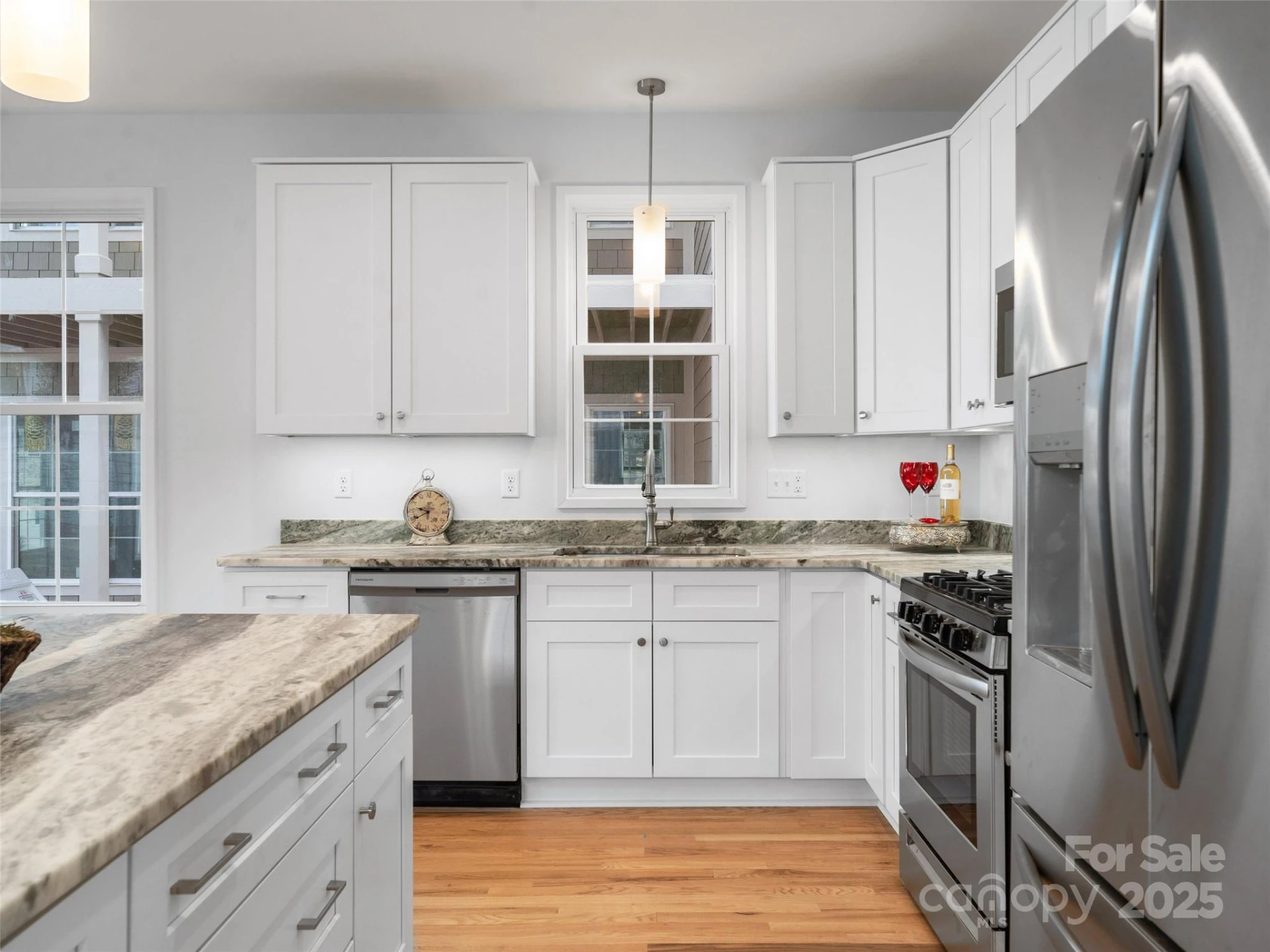 24 Skyvue Court #D - Photo 6