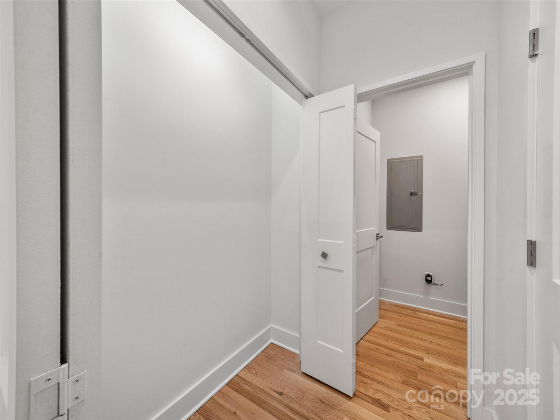 24 Skyvue Court #D - Photo 10