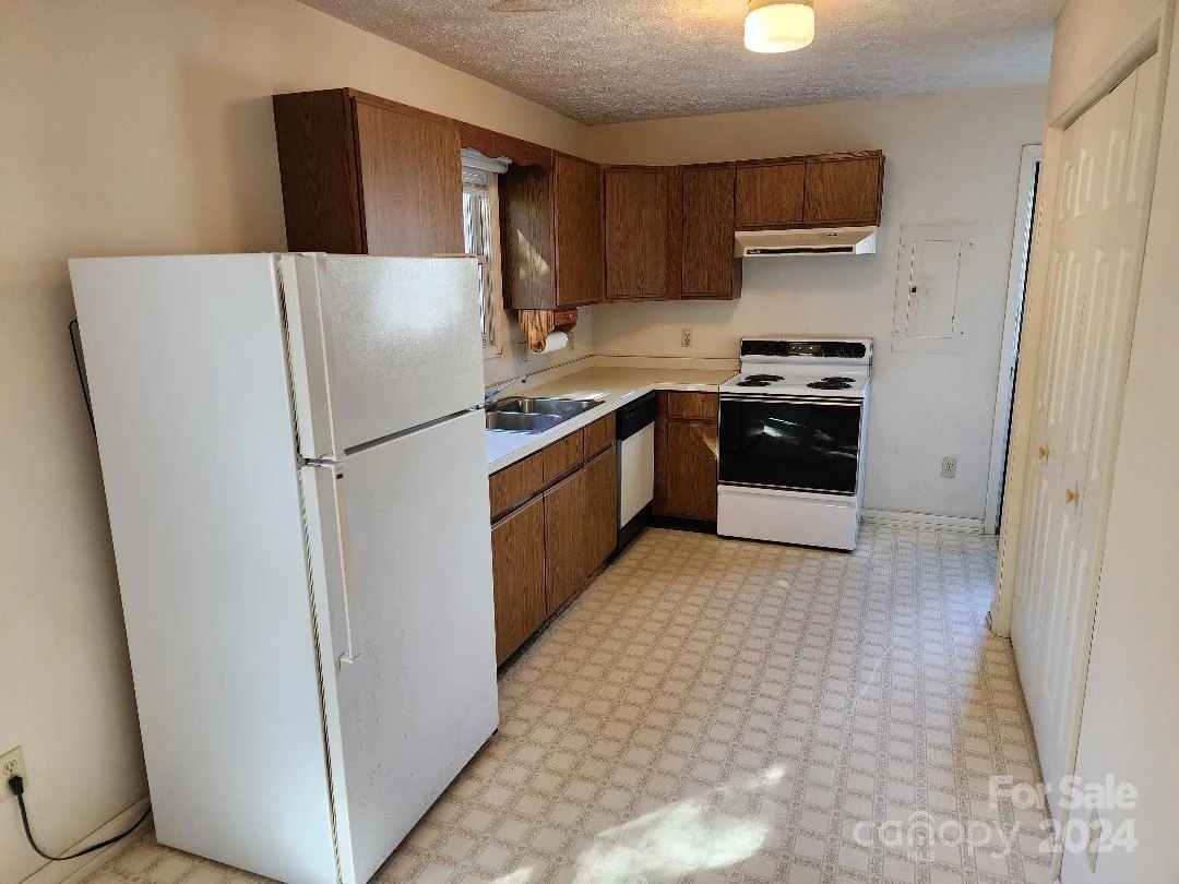 20 Coventry Lane - Photo 3