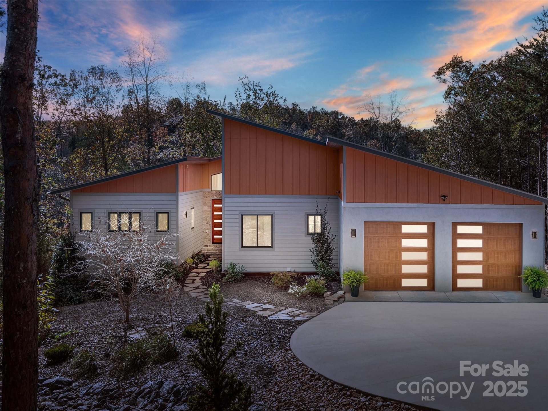 237 Mountain Lane - Photo 2