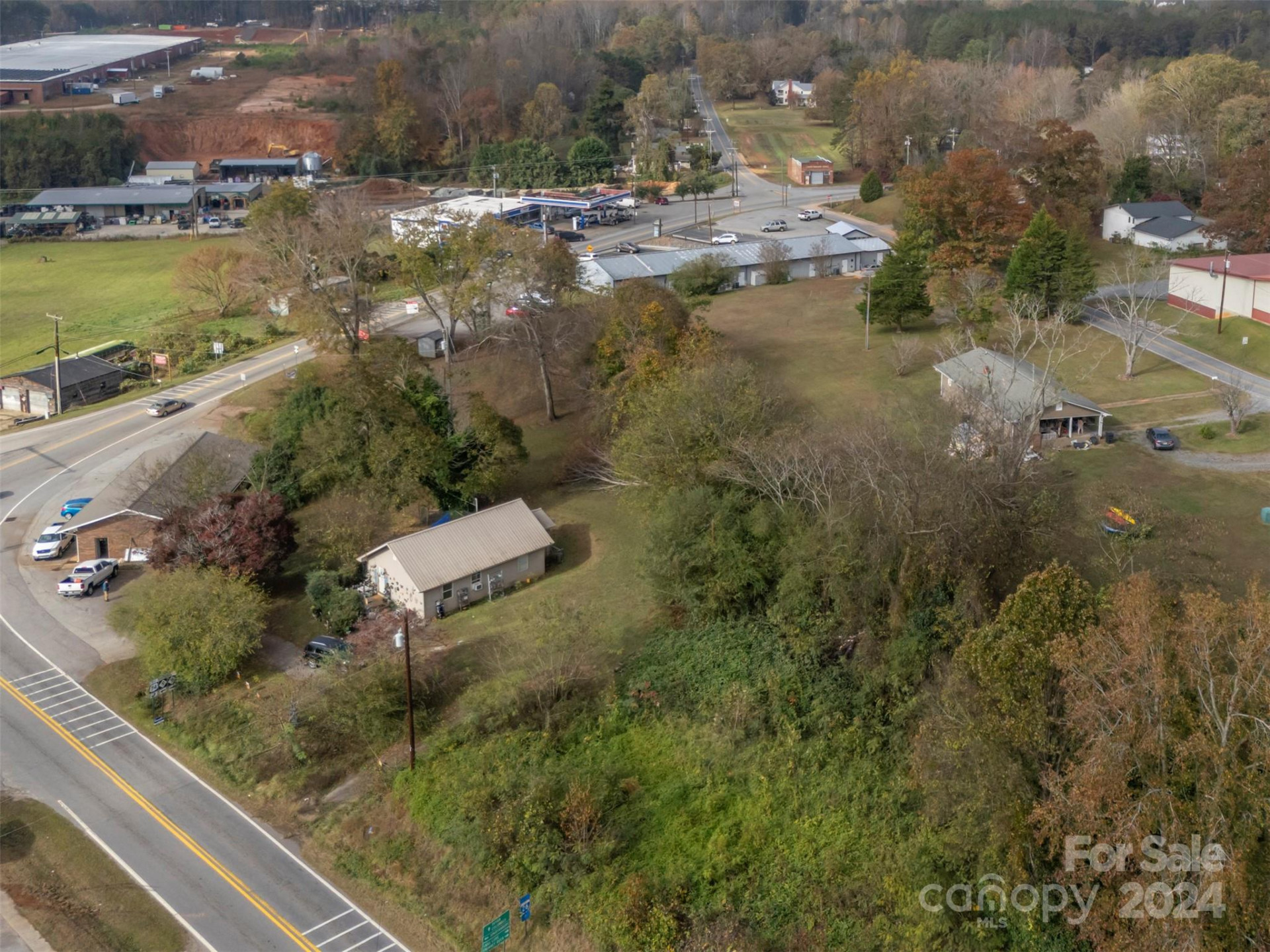 82 NC Hwy 9 None - Photo 15