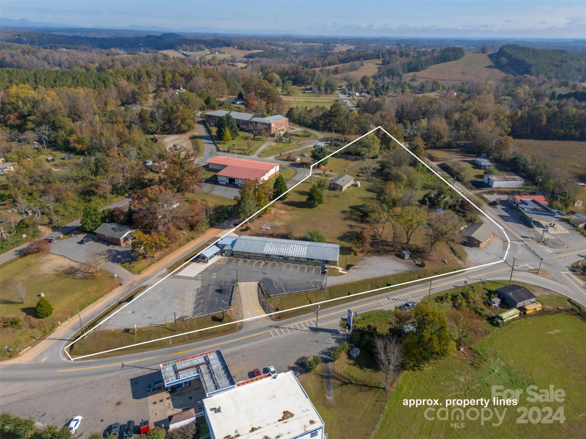 82 NC Hwy 9 None - Photo 33