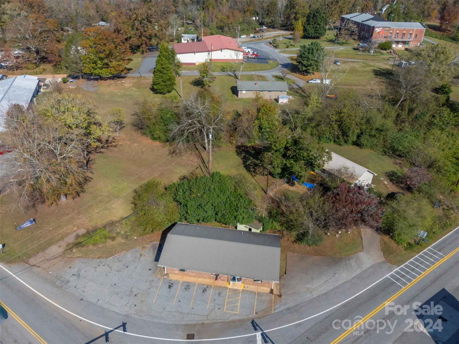 82 NC Hwy 9 None - Photo 37