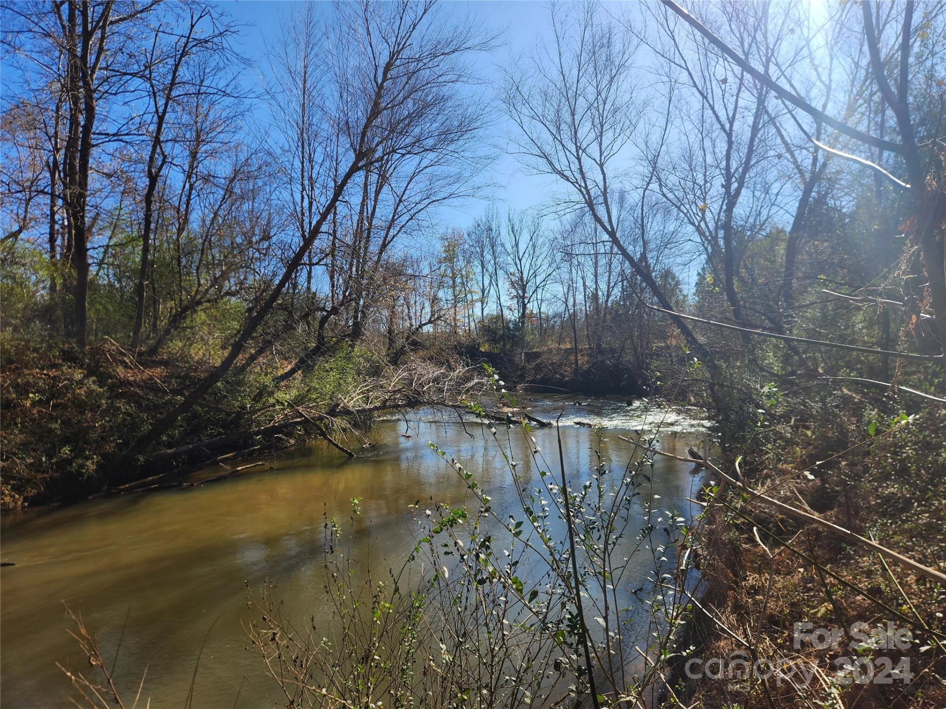 451 Low Bridge Road