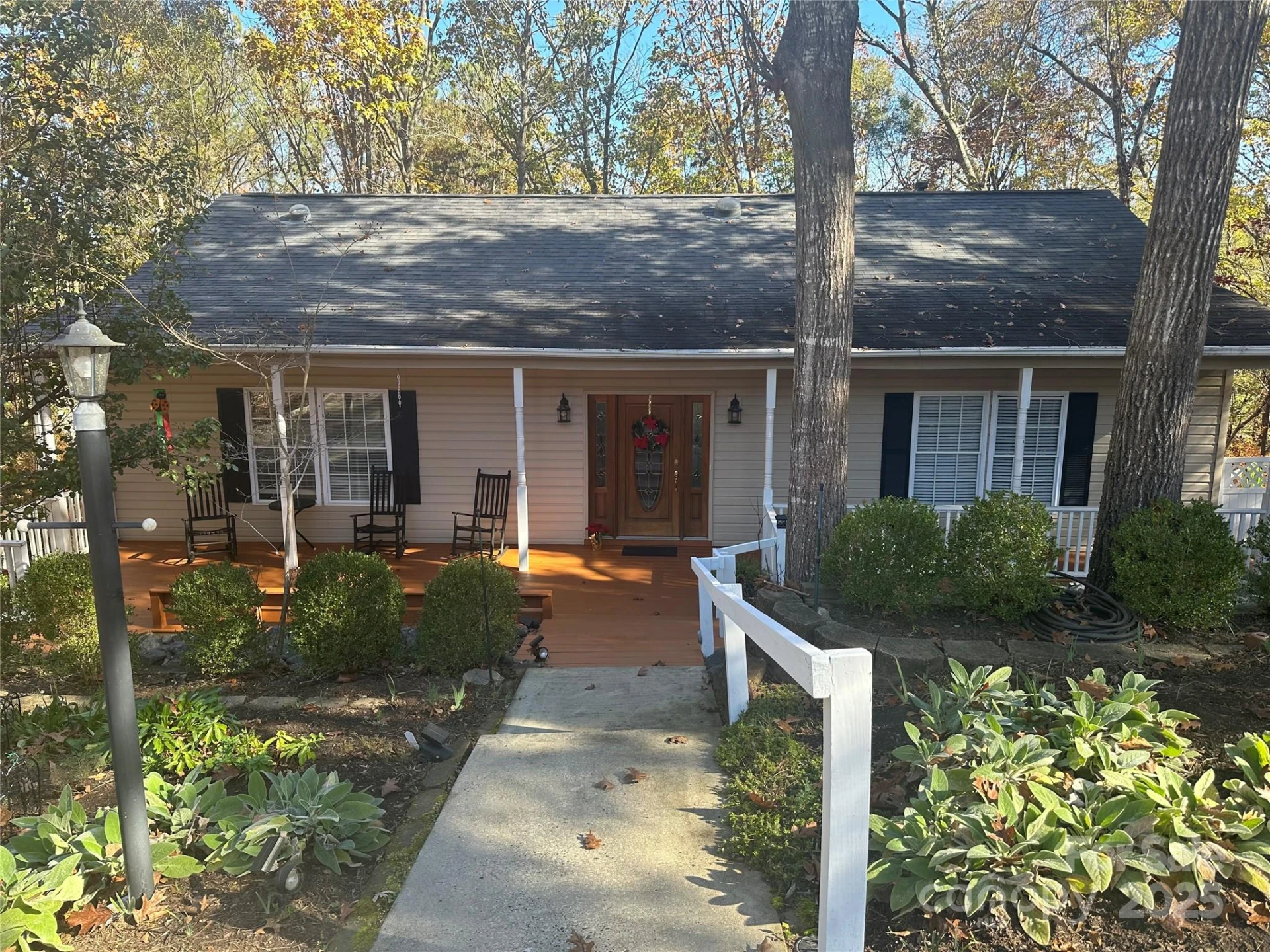 25040 Timberlake Drive - Photo 3