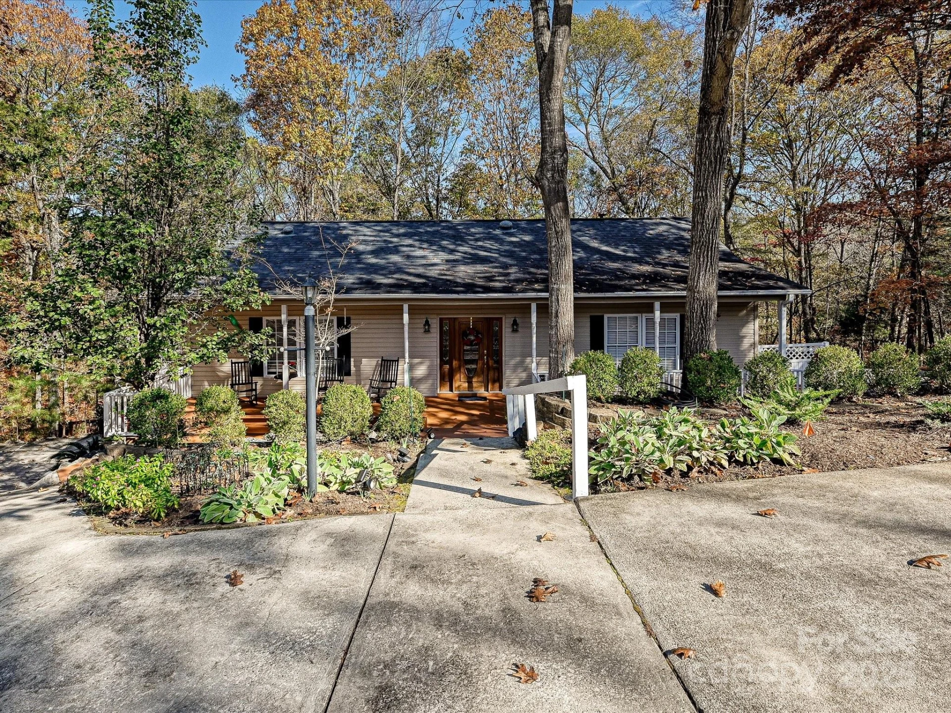 25040 Timberlake Drive - Photo 5
