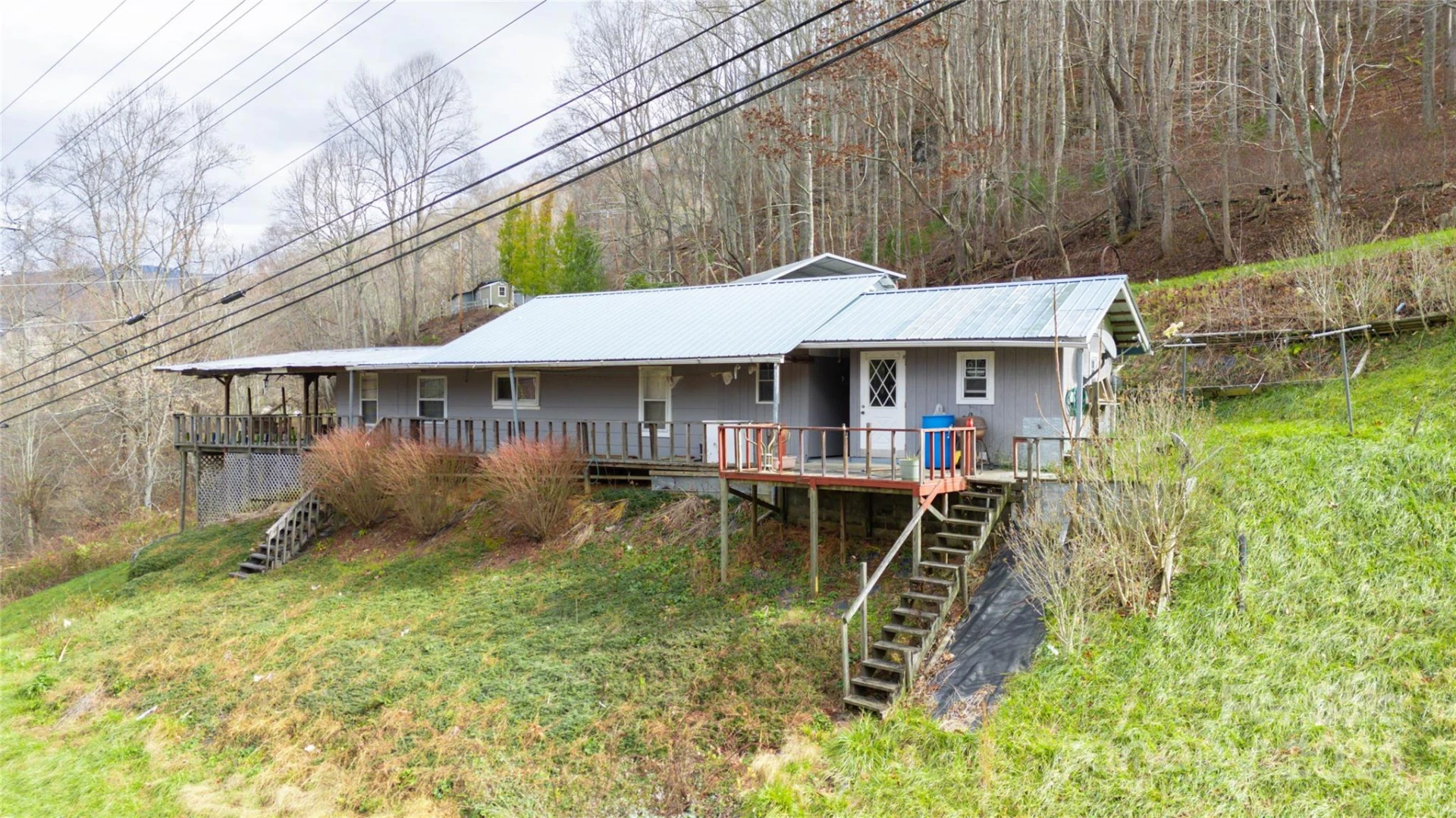 3059 NC 261 Highway