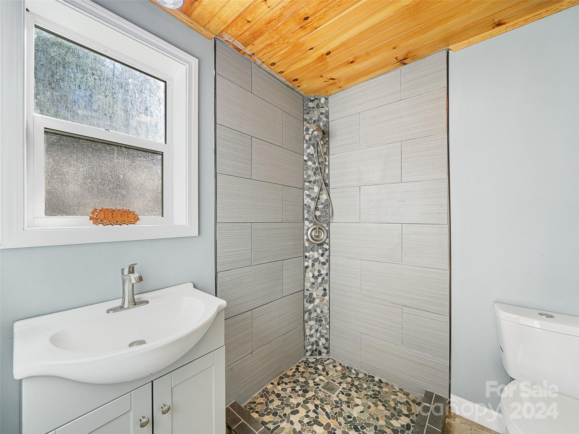 2033 Lower Paw Paw Road - Photo 16