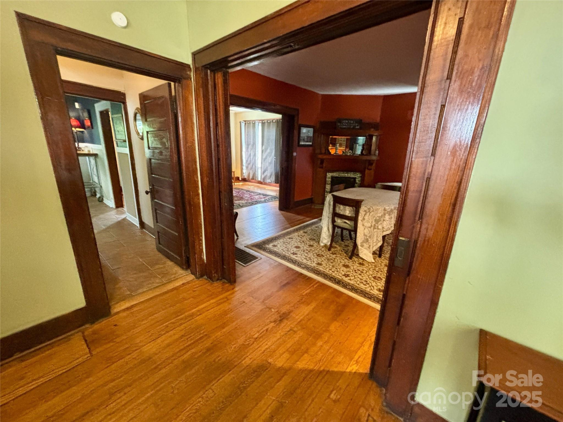 176 French Broad Avenue - Photo 4