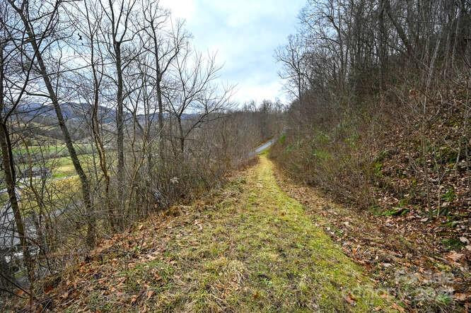 19 Flowing Hills Drive #19, 20 - Photo 7