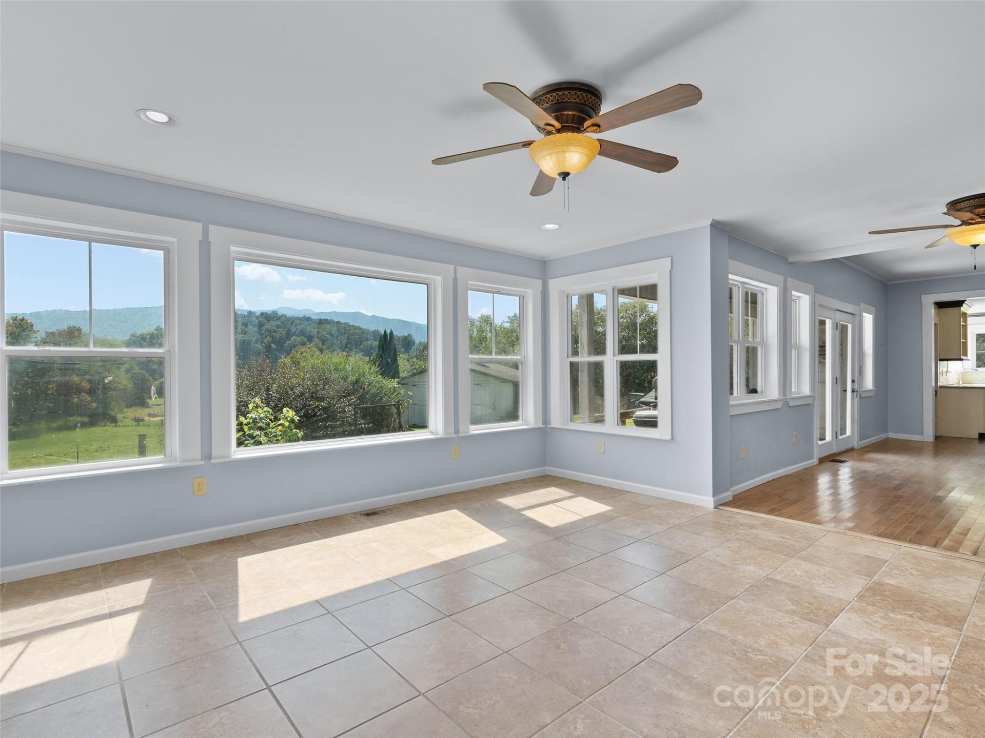 4912 Pigeon Road - Photo 18