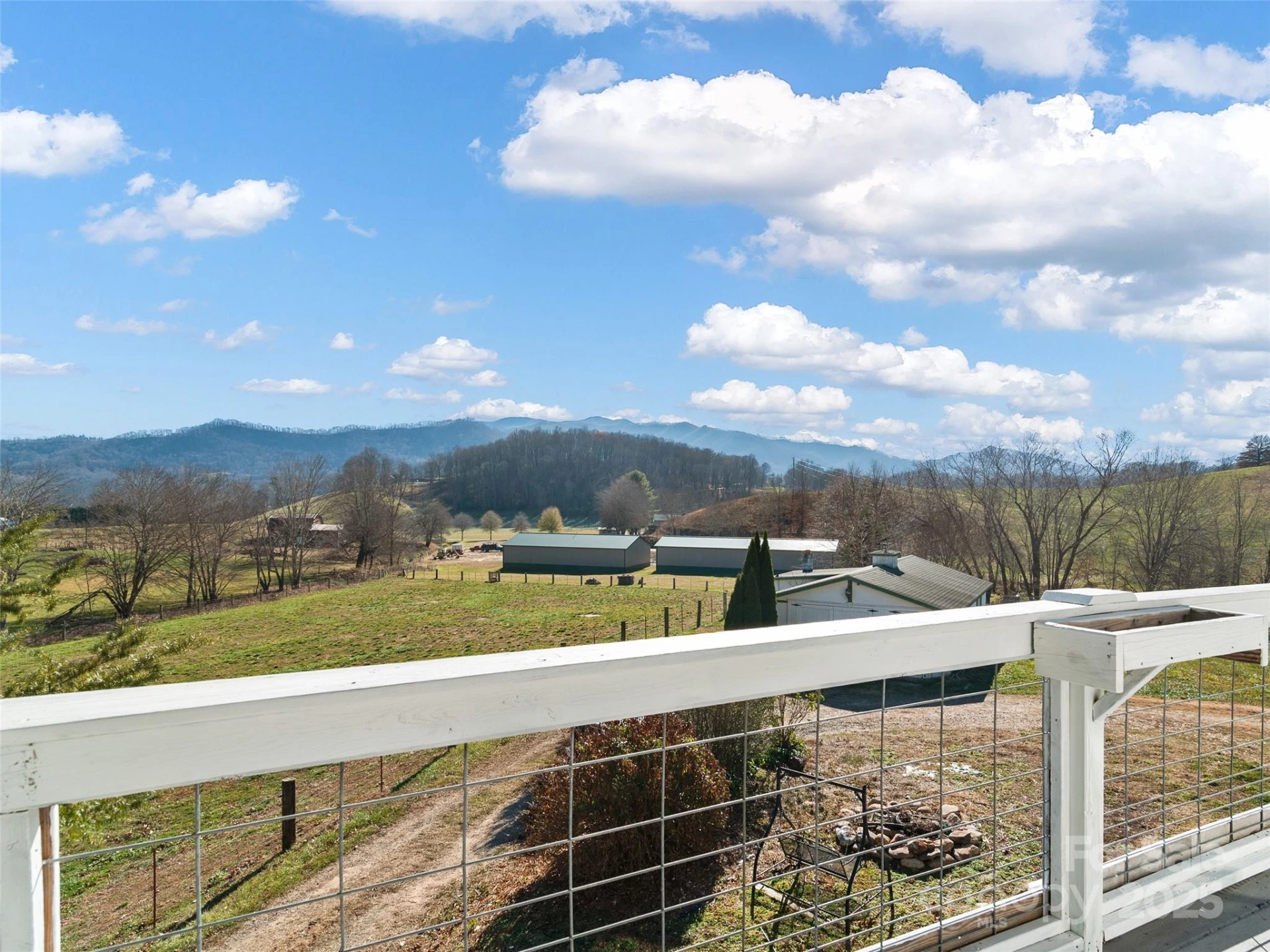 4912 Pigeon Road - Photo 28