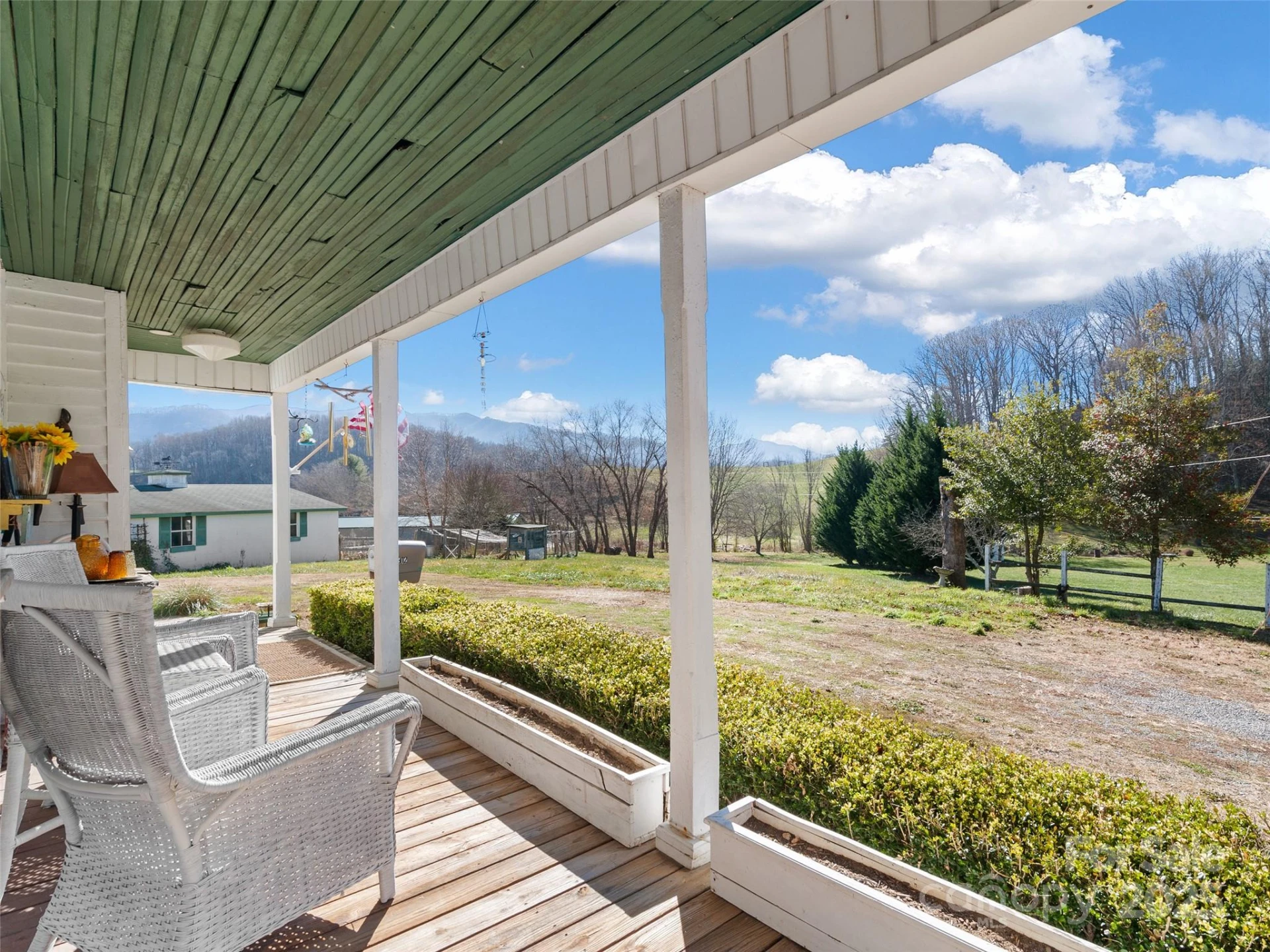 4912 Pigeon Road - Photo 8