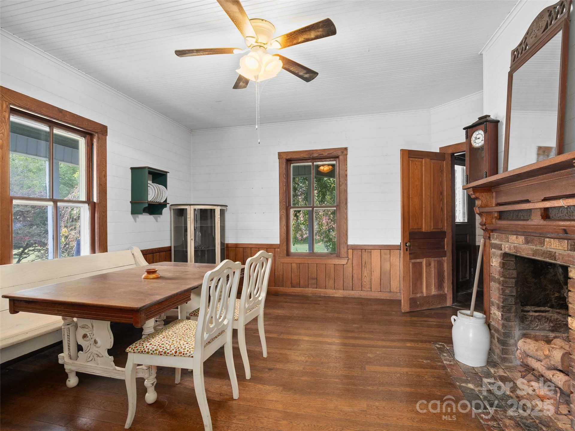 4912 Pigeon Road - Photo 10