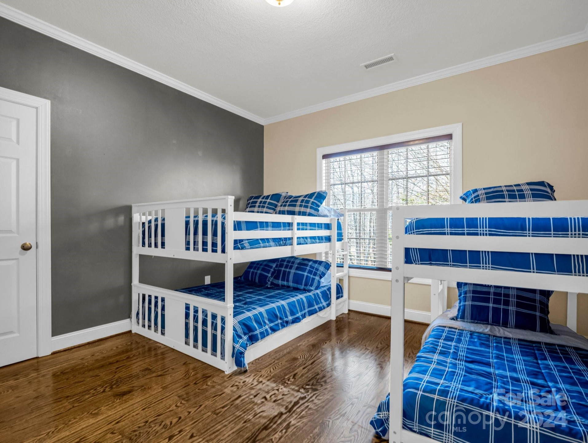 148 Courtland Court - Photo 18