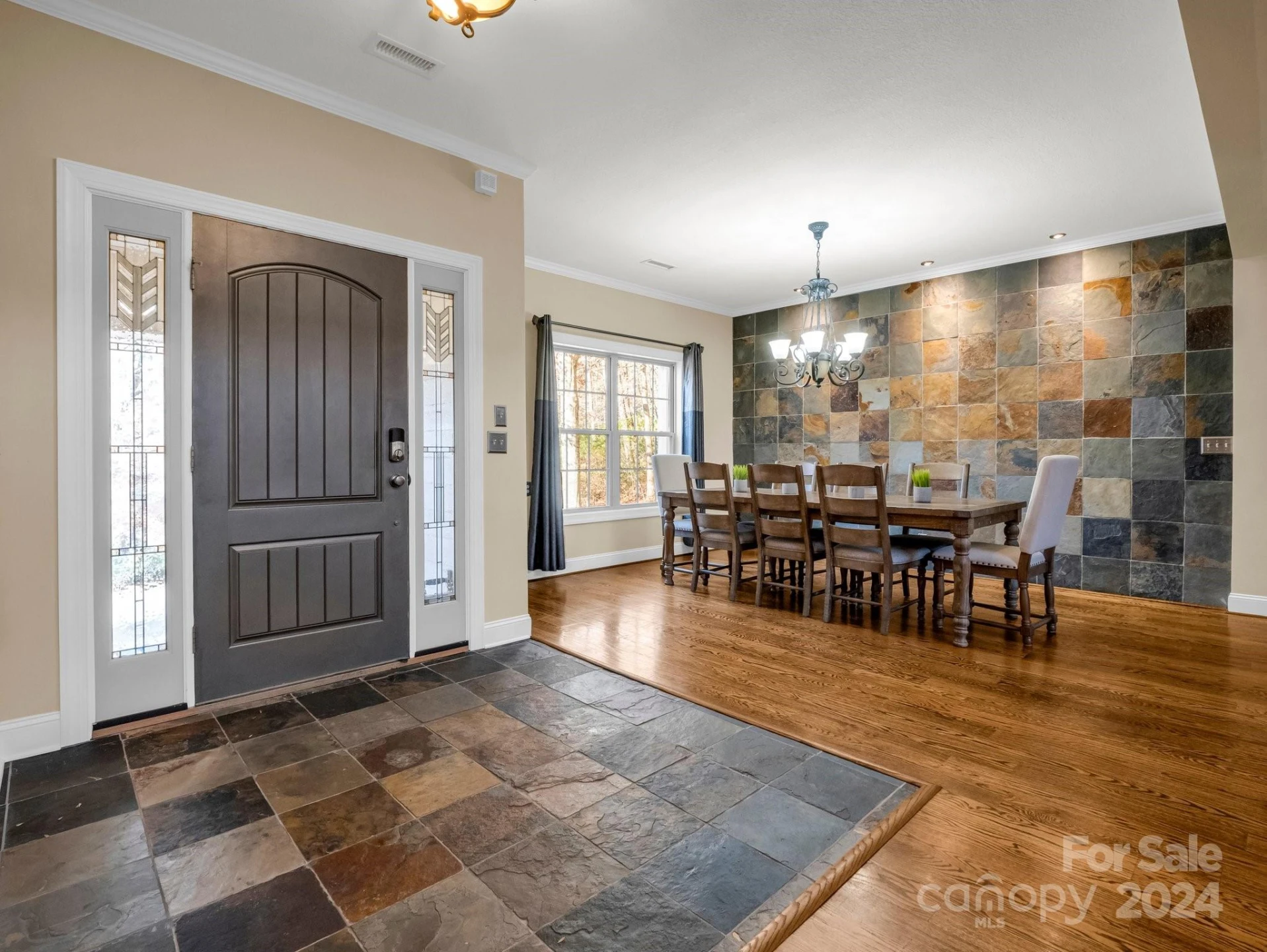 148 Courtland Court - Photo 7