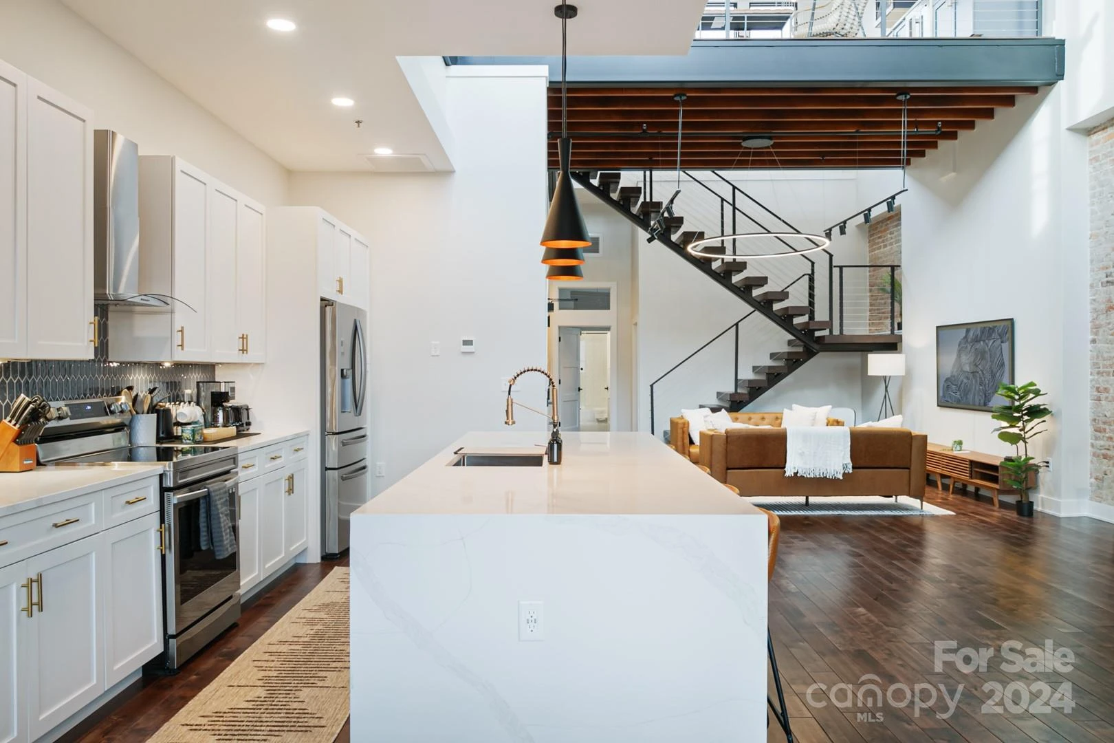 122 College Street #201-202-301 - Photo 5