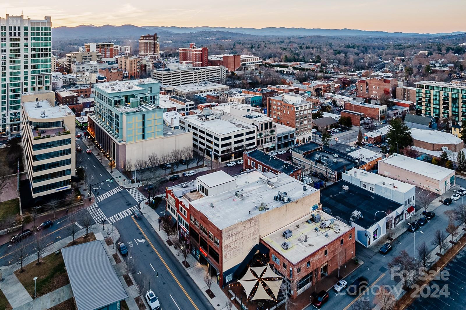 122 College Street #201-202-301 - Photo 48