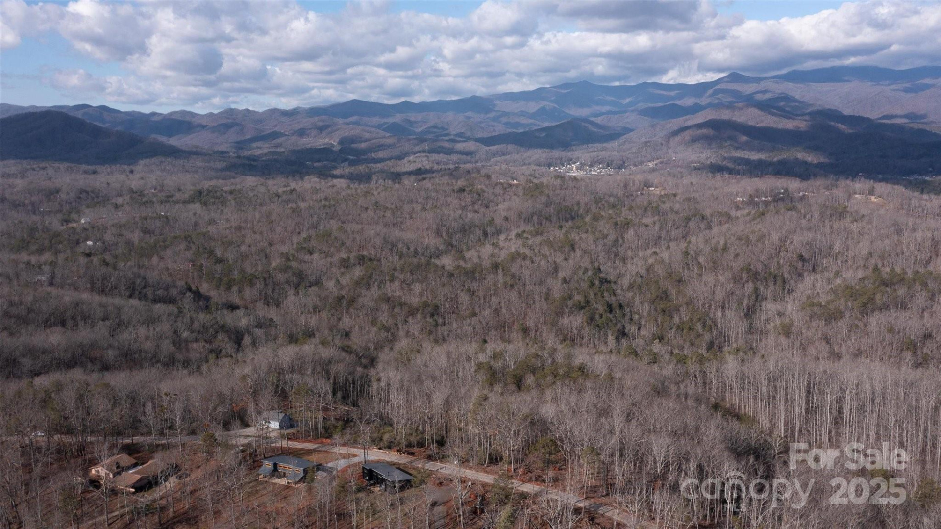 200 Warren Ridge Drive #8 - Photo 2