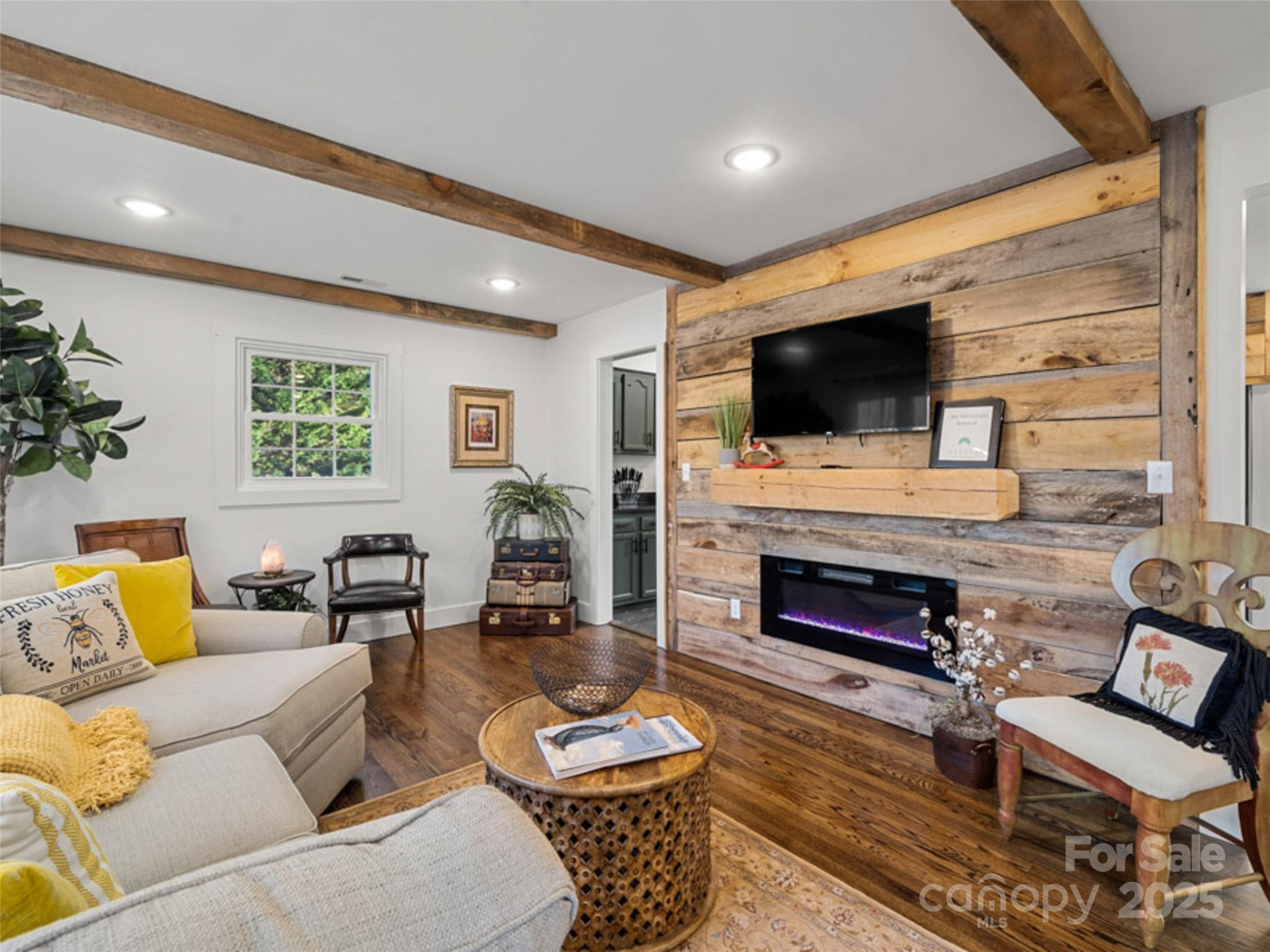 235 Royal Pines Drive - Photo 2
