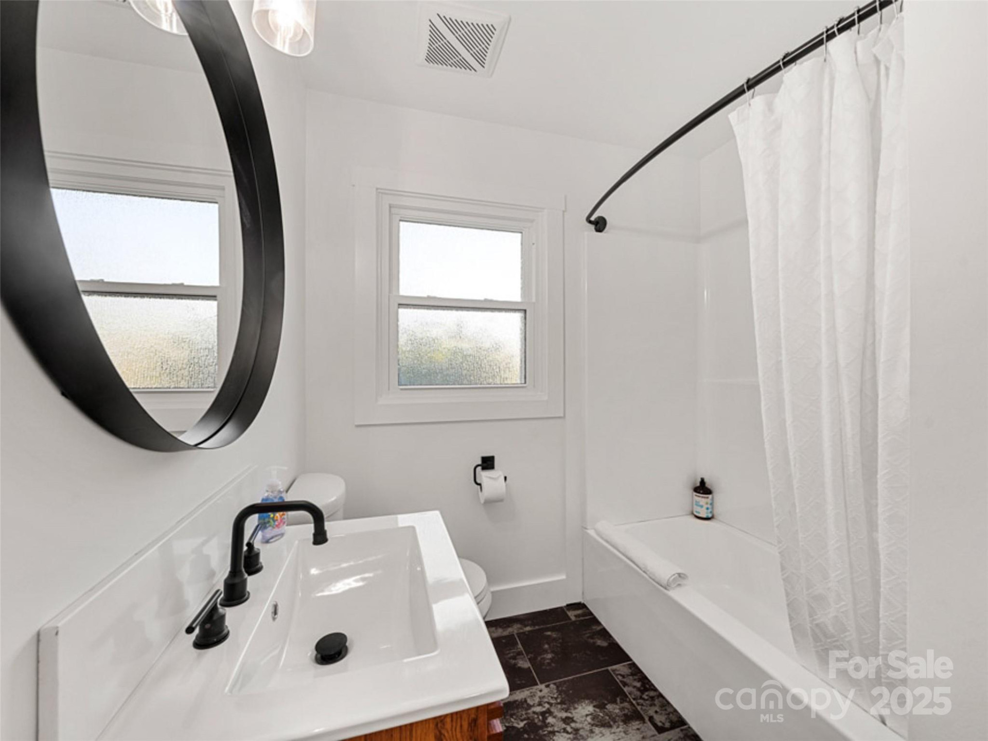 235 Royal Pines Drive - Photo 11
