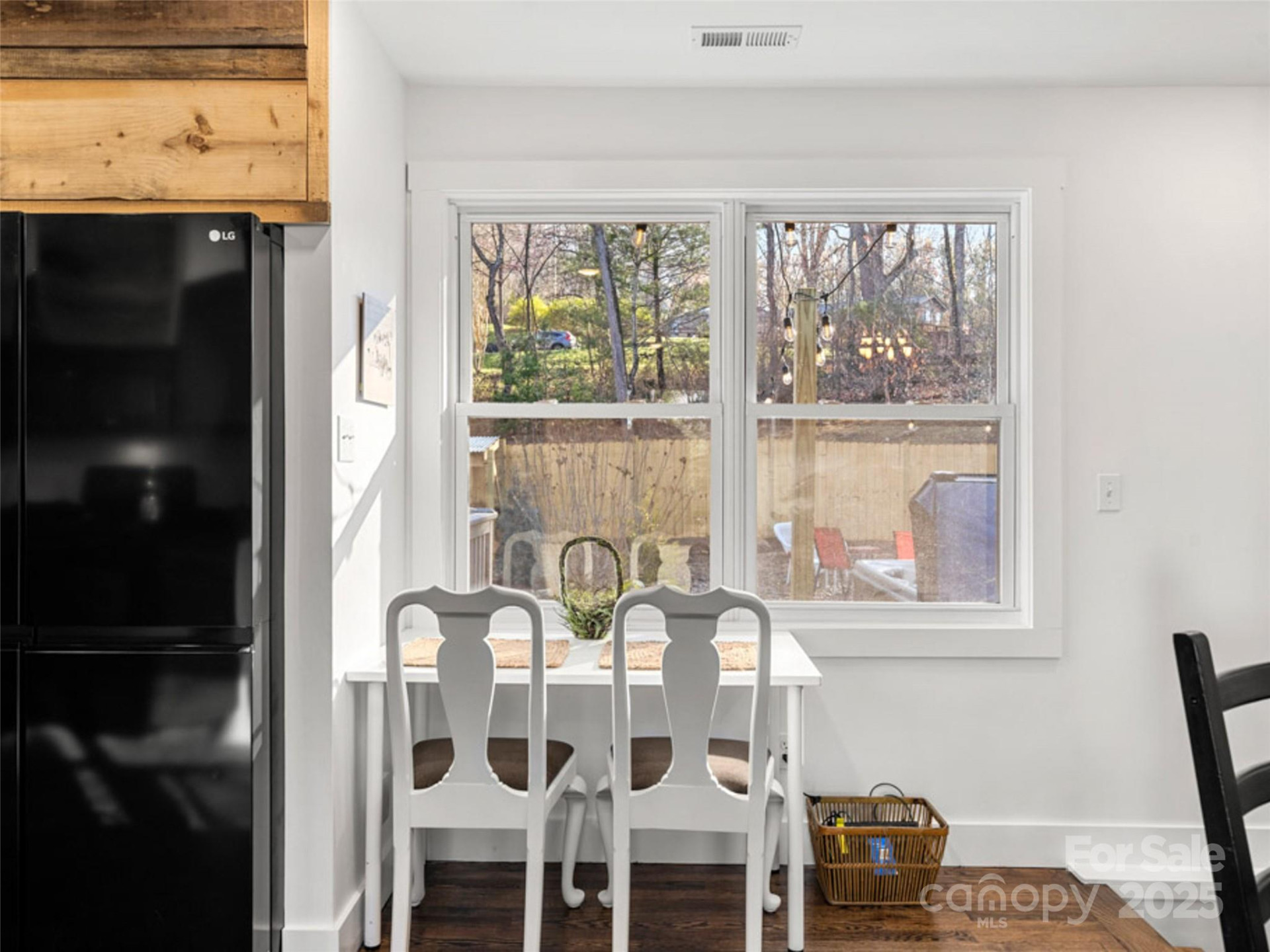 235 Royal Pines Drive - Photo 6