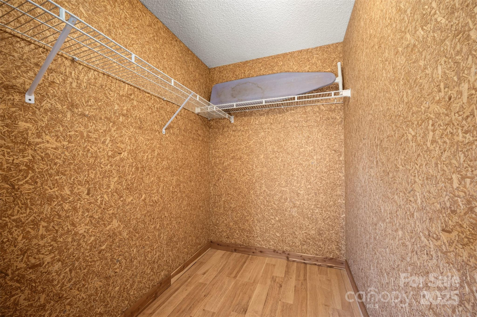 121 Julian Way - Photo 21