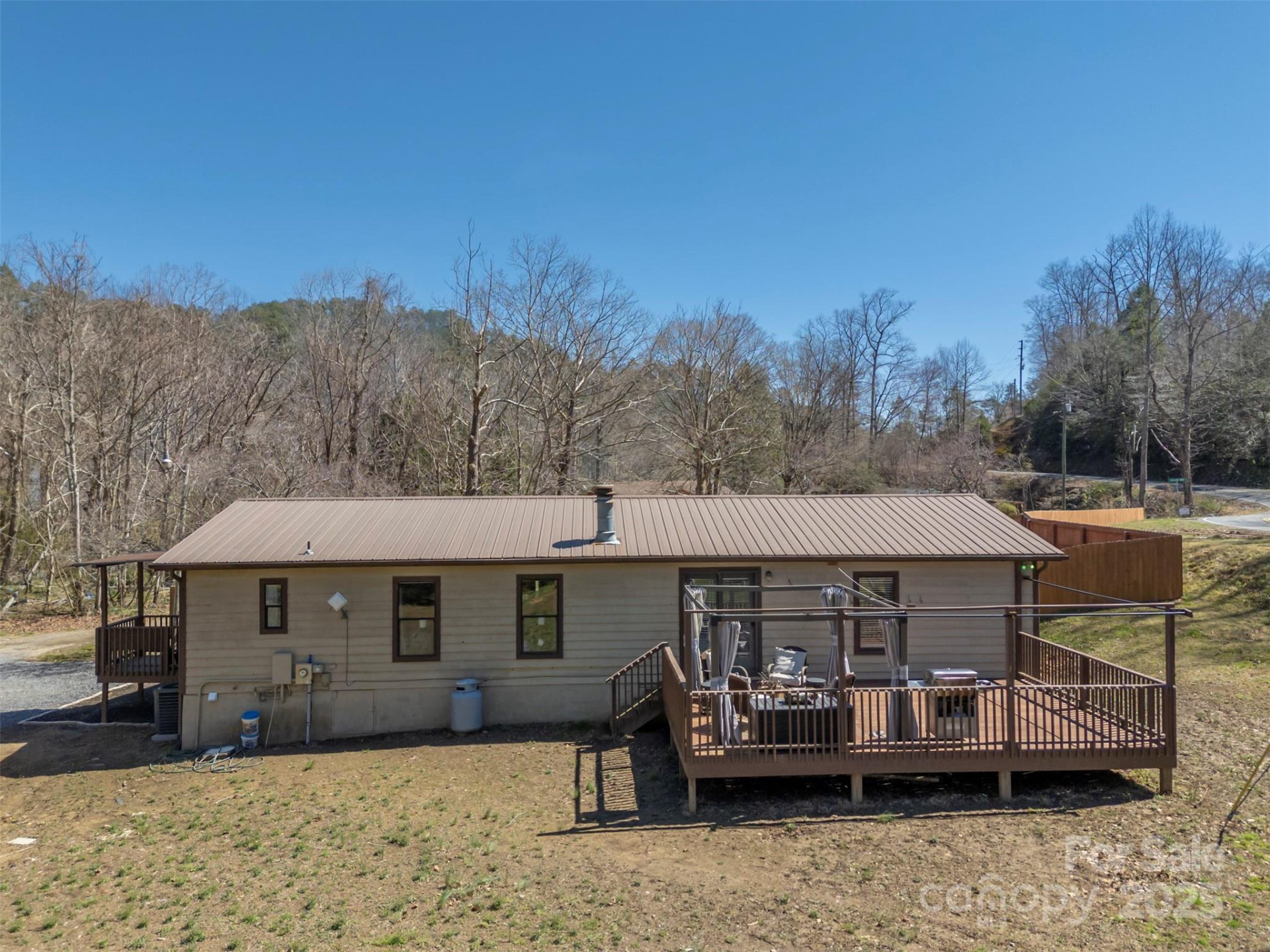 121 Julian Way - Photo 26