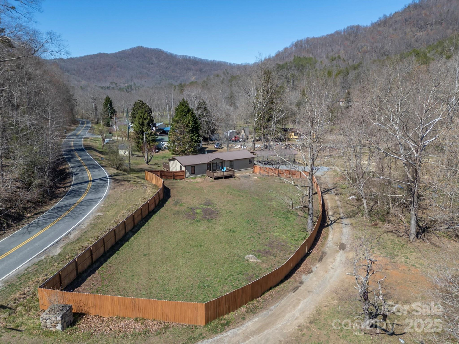 121 Julian Way - Photo 27