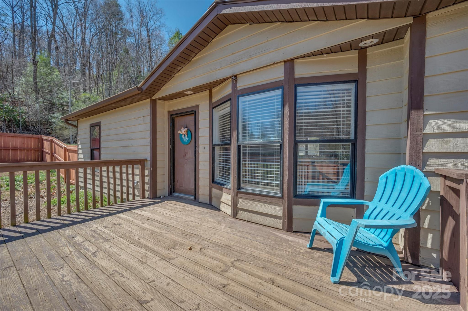 121 Julian Way - Photo 4