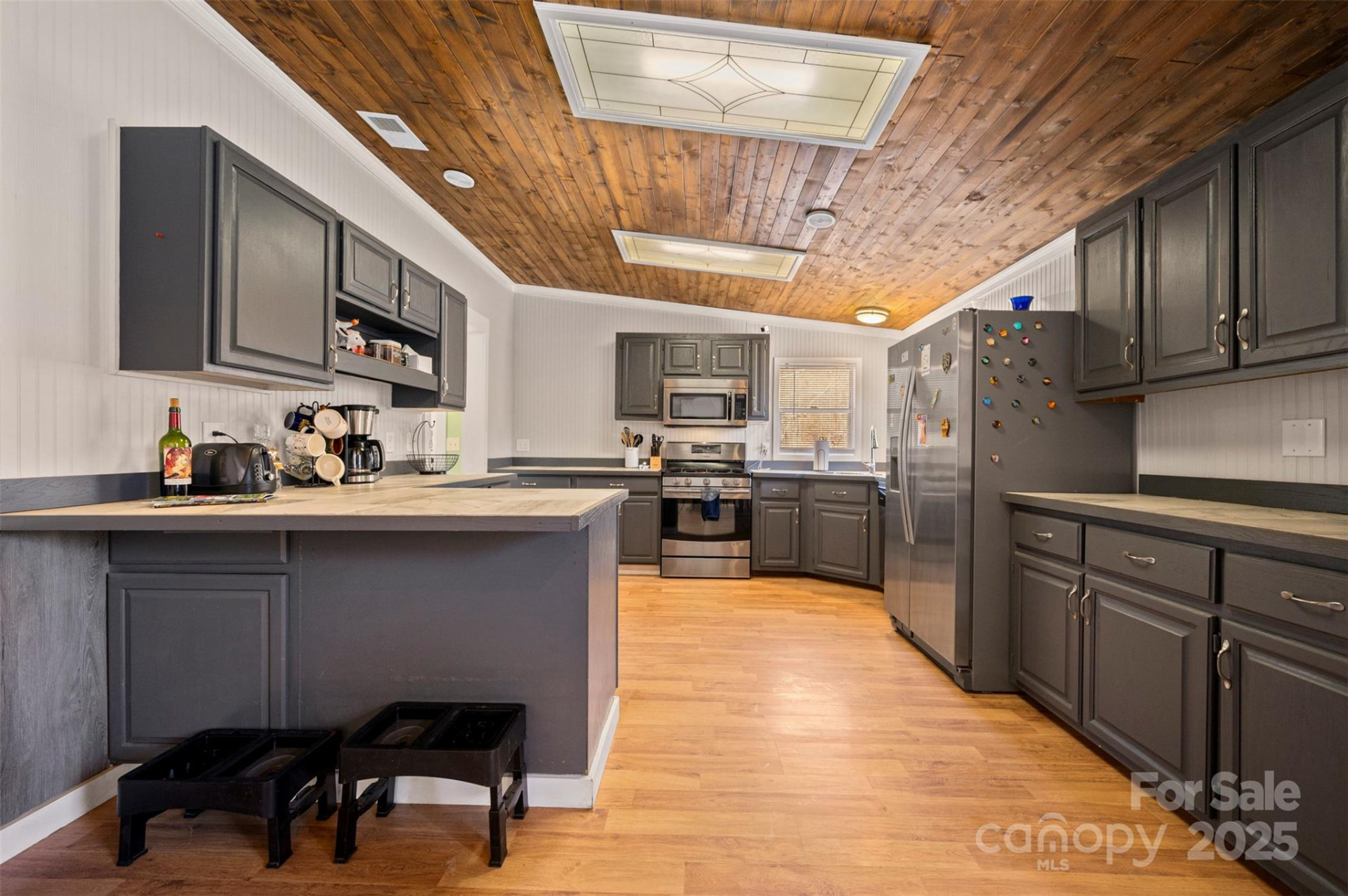 121 Julian Way - Photo 9